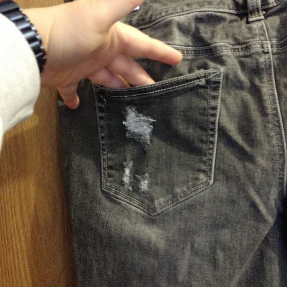 Jeans - Picture 3 of 7